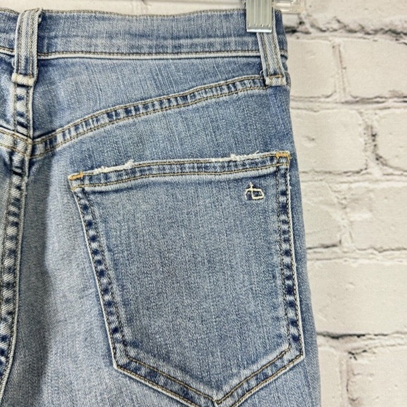 Rag & Bone Dive Skinny Jeans In Freemont
Light Blue Wash - Picture 11 of 11